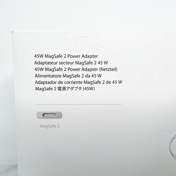 Apple 45W Power Adapter for MacBook Air AC Power Charger White NEW - Picture 3 of 6